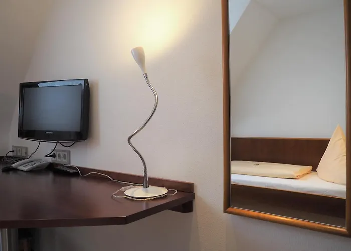 & Restaurant Bienefeld 酒店 科尔申布罗赫